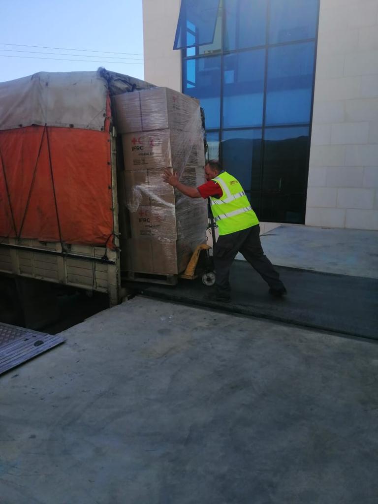 ef1a3330-dca4-4659-853c-eed7844ec320